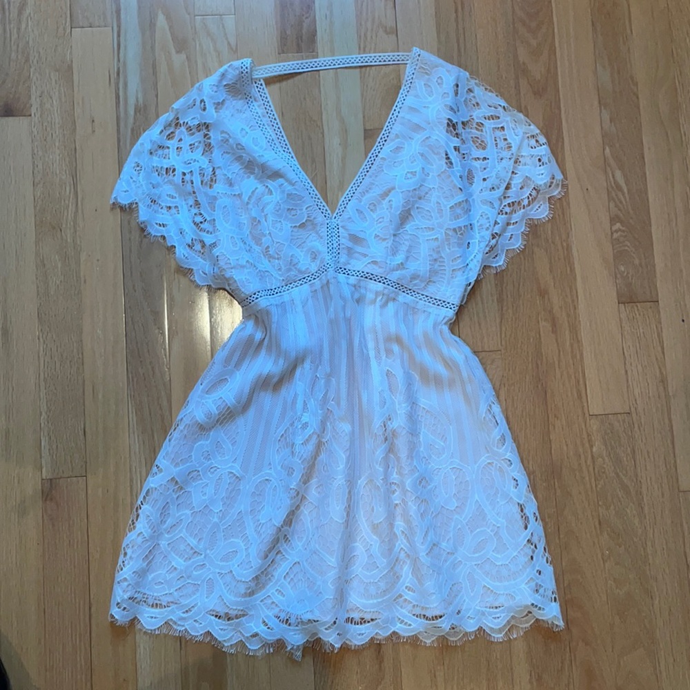 Open-Back Lace White Dress